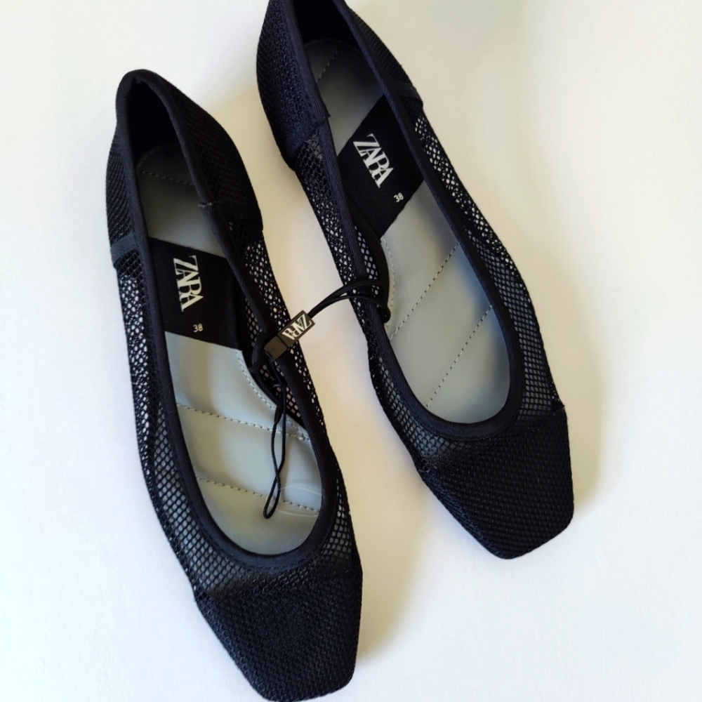 Zara Women's Mesh Black Flats with square toe